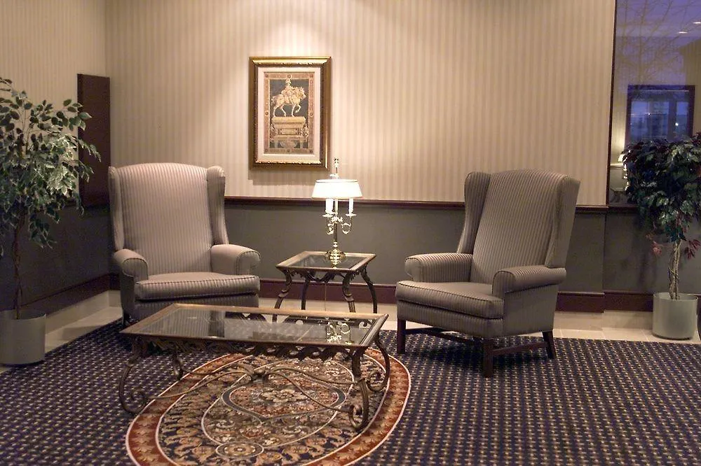 Emerald Hotel & Suites Calgary Airport 2*,
